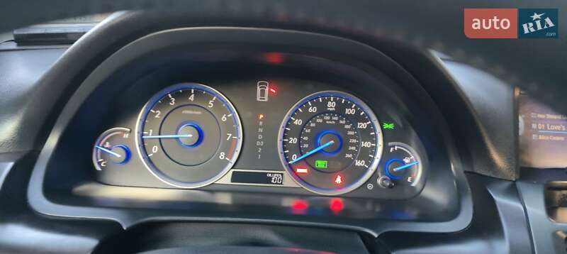 Внедорожник / Кроссовер Honda Crosstour 2013 в Черкассах