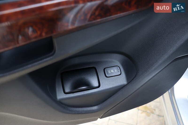 Внедорожник / Кроссовер Honda Crosstour 2011 в Львове