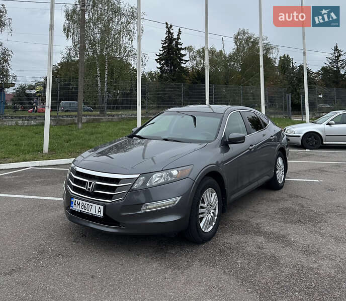 Внедорожник / Кроссовер Honda Crosstour 2012 в 