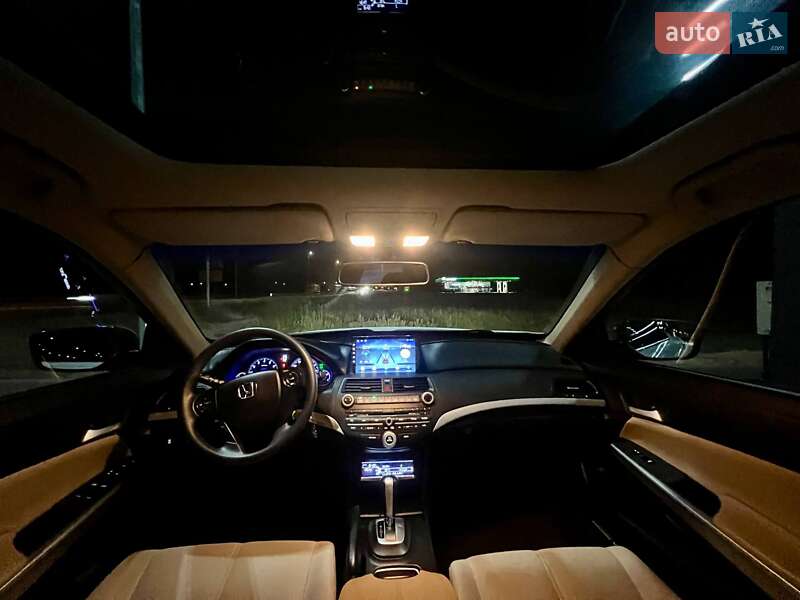 Позашляховик / Кросовер Honda Crosstour 2013 в Ірпені