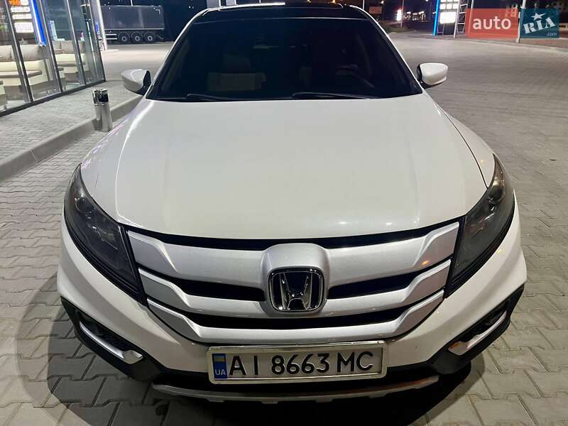Позашляховик / Кросовер Honda Crosstour 2013 в Ірпені