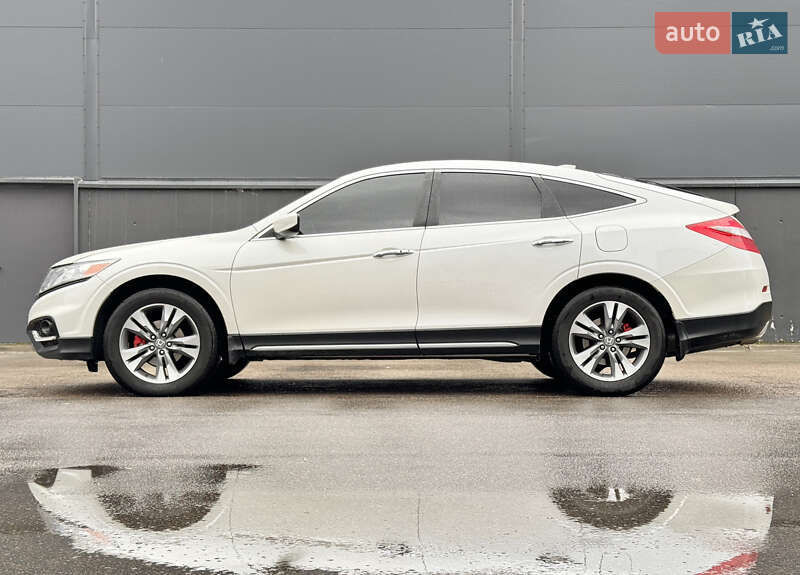 Внедорожник / Кроссовер Honda Crosstour 2014 в Киеве