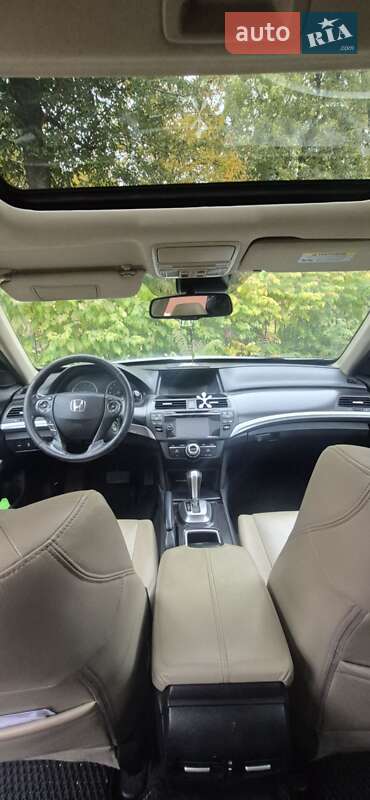 Внедорожник / Кроссовер Honda Crosstour 2013 в Черкассах фото 4 Внедорожник / Кроссовер Honda Crosstour 2013 в Черкассах