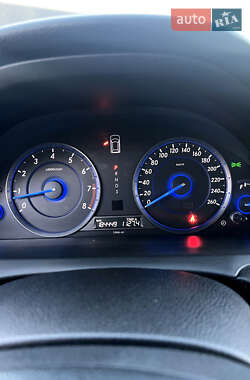 Внедорожник / Кроссовер Honda Crosstour 2012 в 