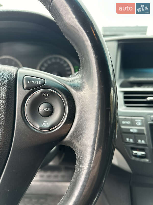 Внедорожник / Кроссовер Honda Crosstour 2013 в Владимире фото 60 Внедорожник / Кроссовер Honda Crosstour 2013 в Владимире