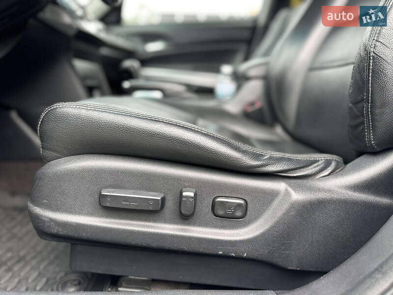 Внедорожник / Кроссовер Honda Crosstour 2013 в Владимире фото 63 Внедорожник / Кроссовер Honda Crosstour 2013 в Владимире