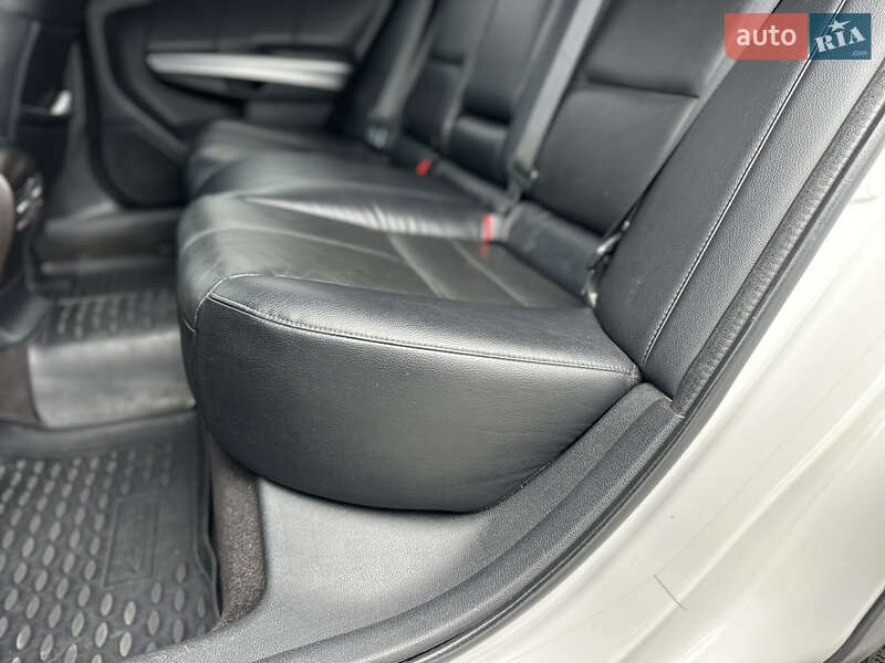 Внедорожник / Кроссовер Honda Crosstour 2013 в Владимире фото 74 Внедорожник / Кроссовер Honda Crosstour 2013 в Владимире