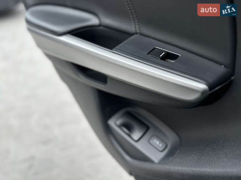 Внедорожник / Кроссовер Honda Crosstour 2013 в Владимире фото 80 Внедорожник / Кроссовер Honda Crosstour 2013 в Владимире