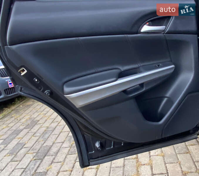 Внедорожник / Кроссовер Honda Crosstour 2013 в Ровно фото 22 Внедорожник / Кроссовер Honda Crosstour 2013 в Ровно