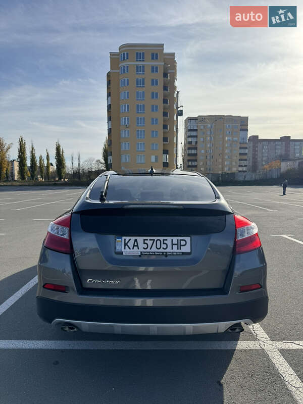 Внедорожник / Кроссовер Honda Crosstour 2014 в Каменец-Подольском
