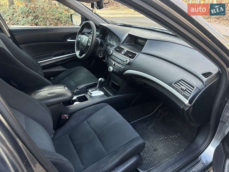 Позашляховик / Кросовер Honda Crosstour 2013 в Ужгороді