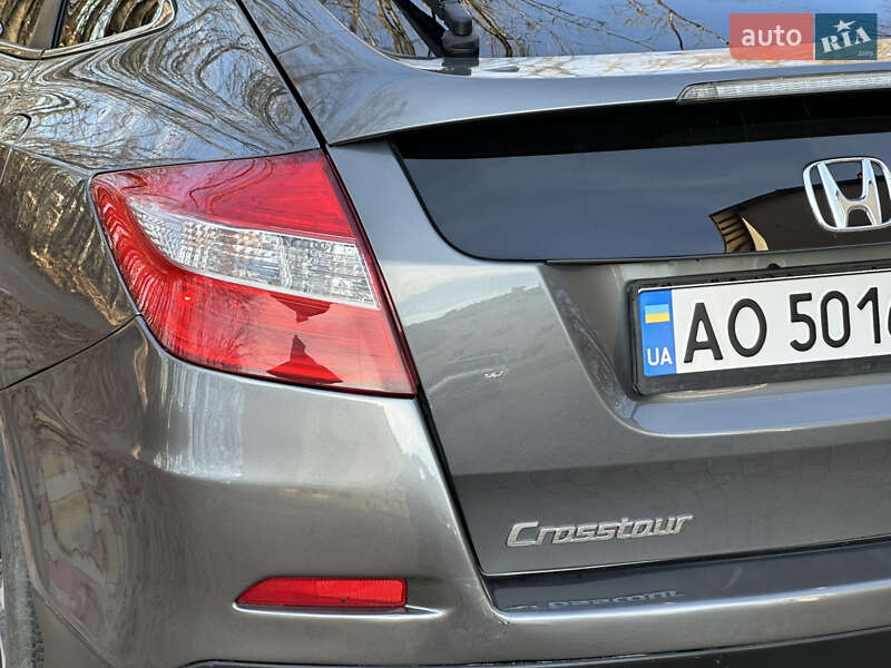 Позашляховик / Кросовер Honda Crosstour 2013 в Ужгороді