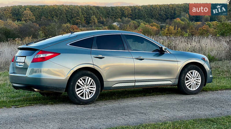 Honda Crosstour 2012
