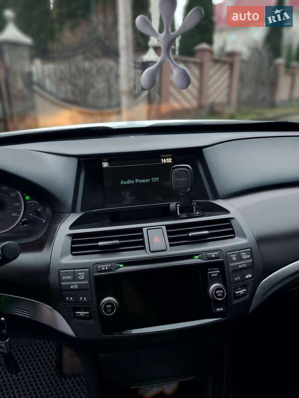 Внедорожник / Кроссовер Honda Crosstour 2014 в Черновцах