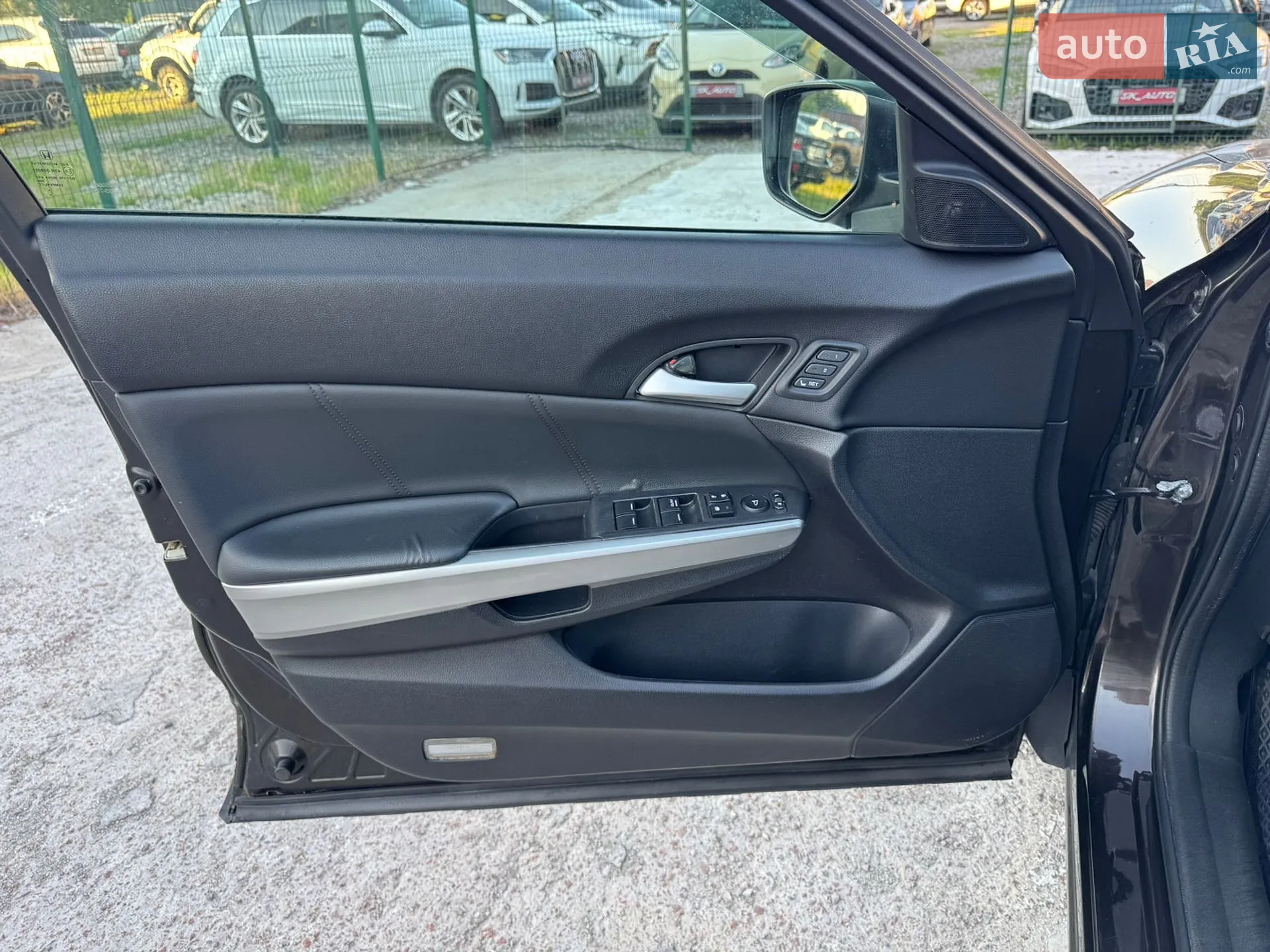 2014 Honda Crosstour - мініатюра 27