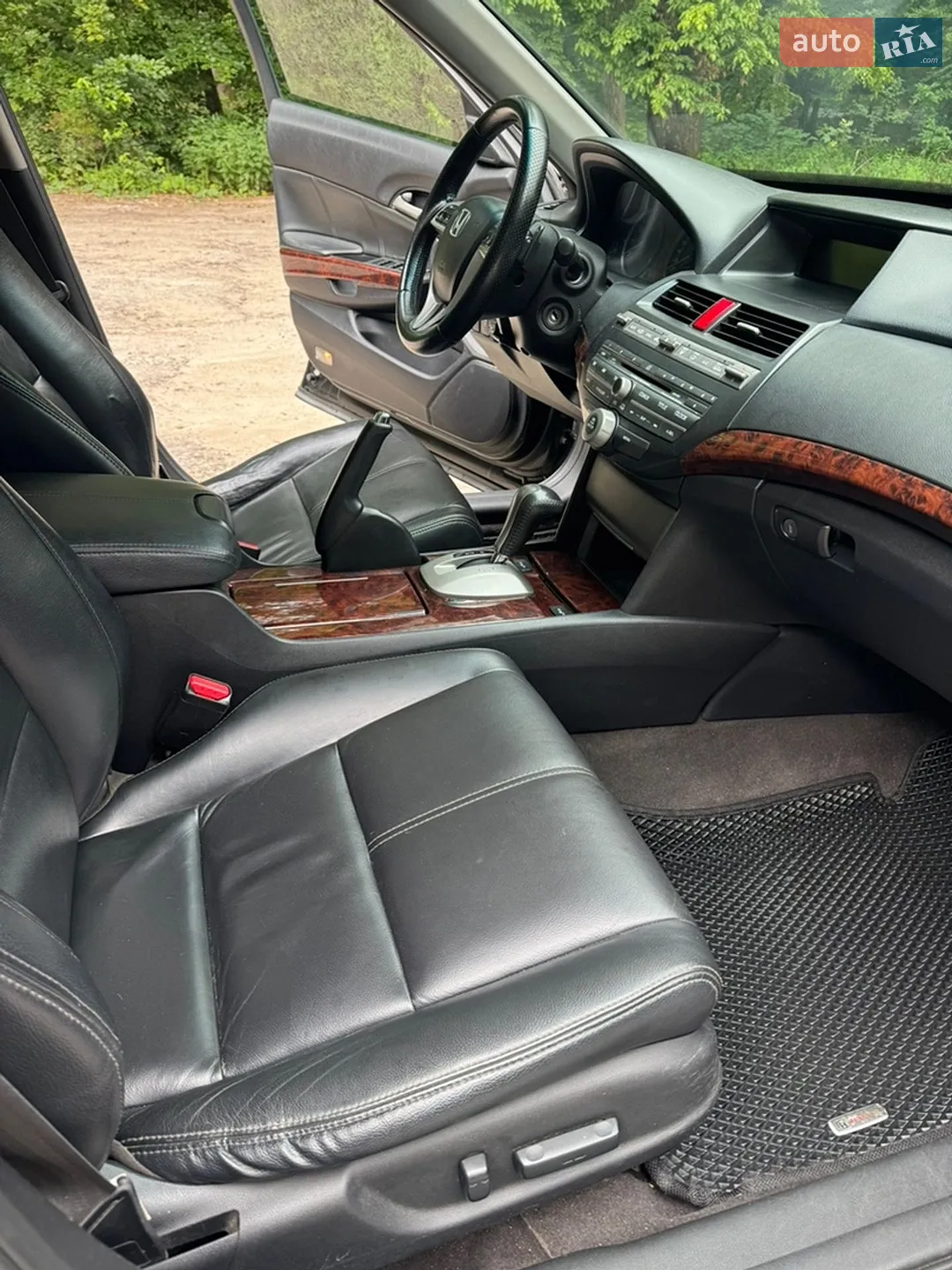 2011 Honda Crosstour - мініатюра 16