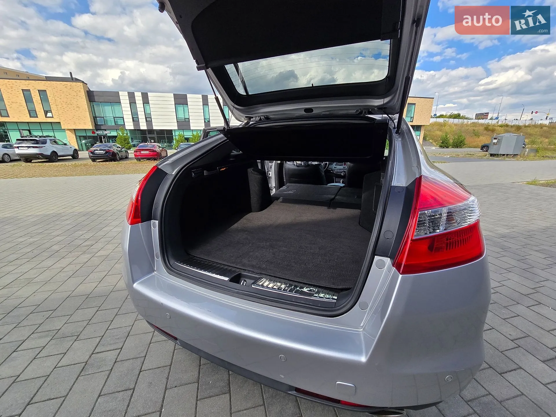 2011 Honda Crosstour - мініатюра 32