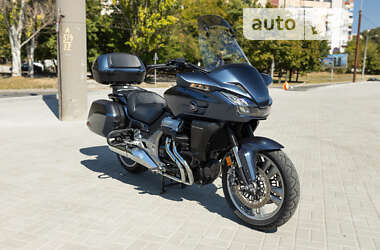 Мотоцикл Туризм Honda CTX 1300 2014 в 