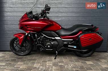 Мотоцикл Туризм Honda CTX 700 2014 в 