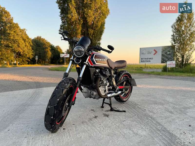Мотоцикл Классик Honda CX 500 1982 в Киеве фото 7 Мотоцикл Классик Honda CX 500 1982 в Киеве