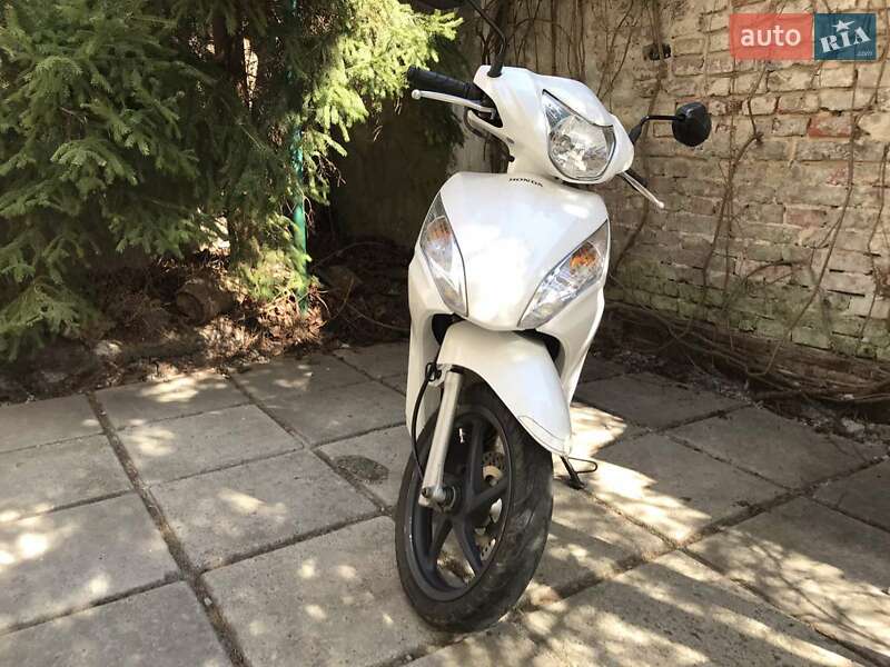 Макси-скутер Honda Dio 110 (JF31) 2011 в Львове