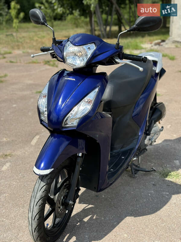 Макси-скутер Honda Dio 110 JF58 2015 в 