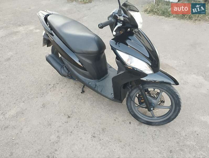 Макси-скутер Honda Dio 110 JF58 2011 в  фото Макси-скутер Honda Dio 110 JF58 2011 в