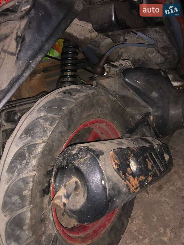 Скутер Honda Dio AF-27 2000 в Кам'янському