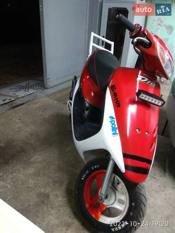 Скутер Honda Dio AF-34 2000 в Арцизе