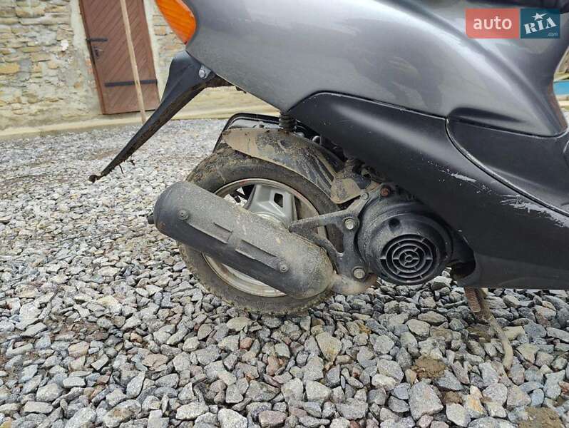 Мопеди Honda Dio AF-34 2003 в Бориславі