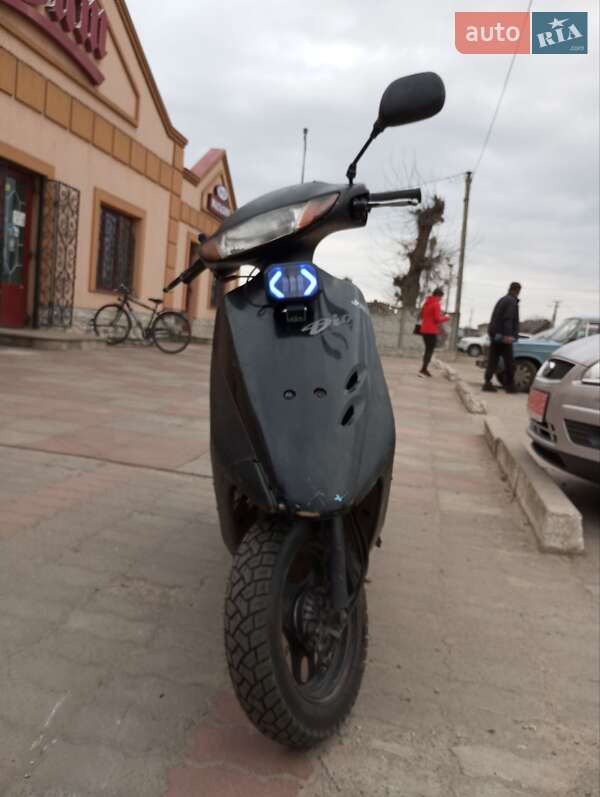 Мопеди Honda Dio AF-34 2004 в Сарнах