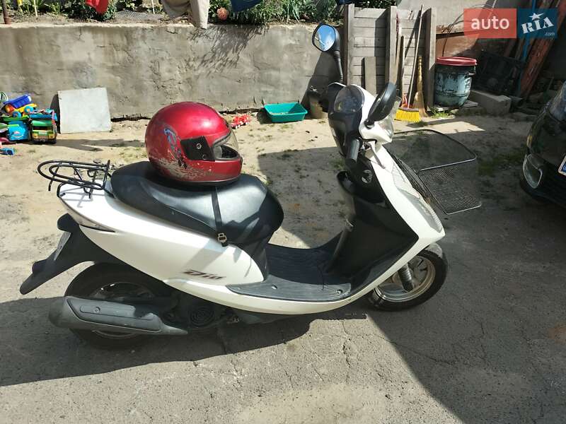 Грузовые мотороллеры, мотоциклы, скутеры, мопеды Honda Dio AF-34 1998 в Луцке