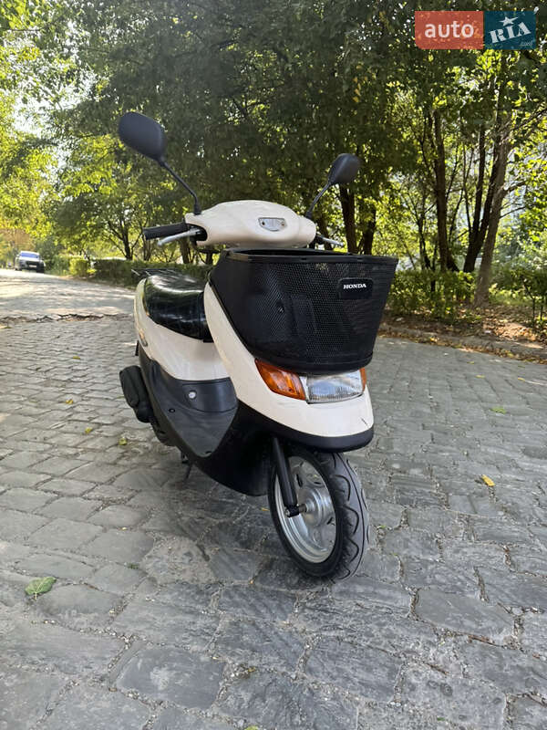 Скутер Honda Dio AF-34 2004 в Хотині