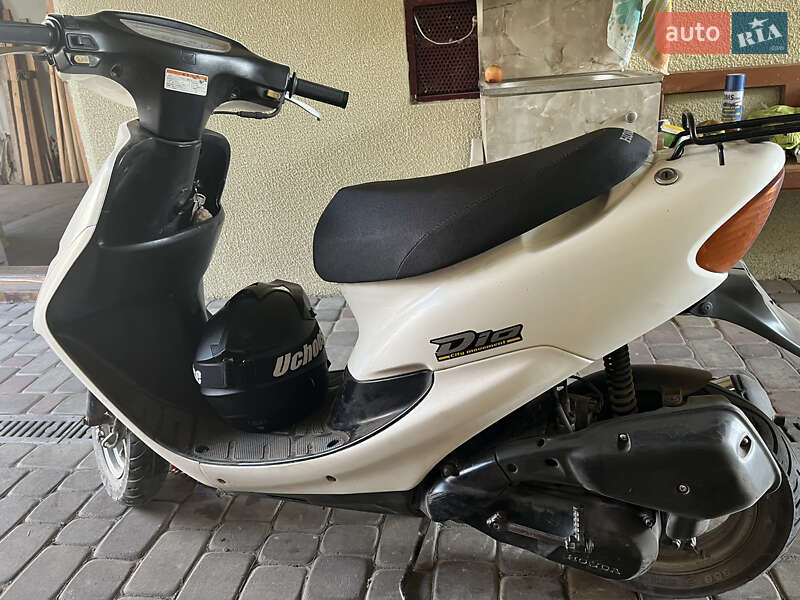 Скутер Honda Dio AF-34 2002 в Городенці