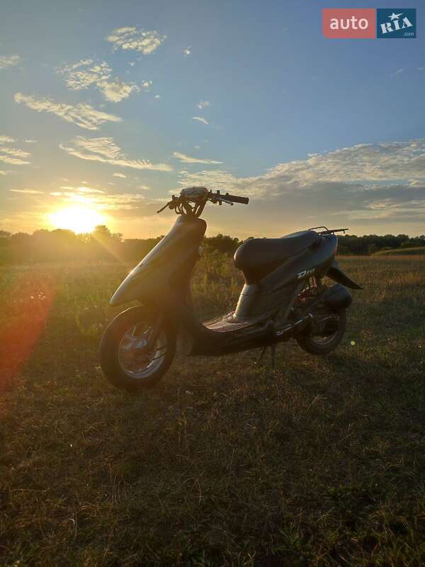 Мопеды Honda Dio AF-34 2004 в Погребище