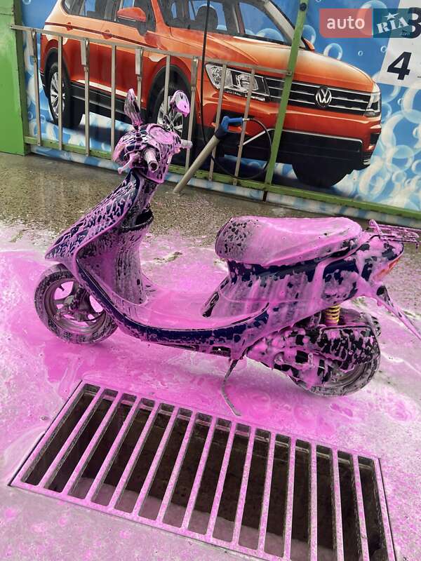 Вантажні моторолери, мотоцикли, скутери, мопеди Honda Dio AF-34 2004 в Надвірній