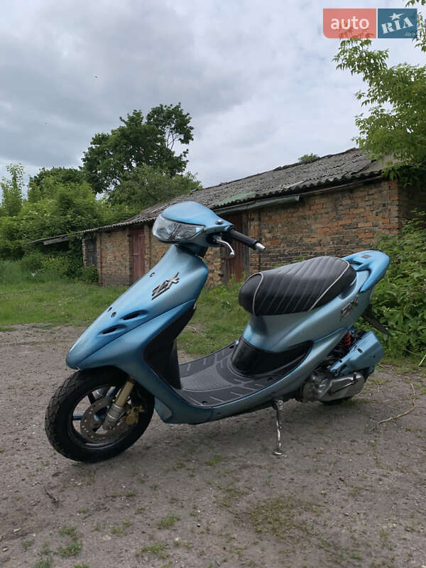 Мопеди Honda Dio AF-34 2004 в Жовтневому