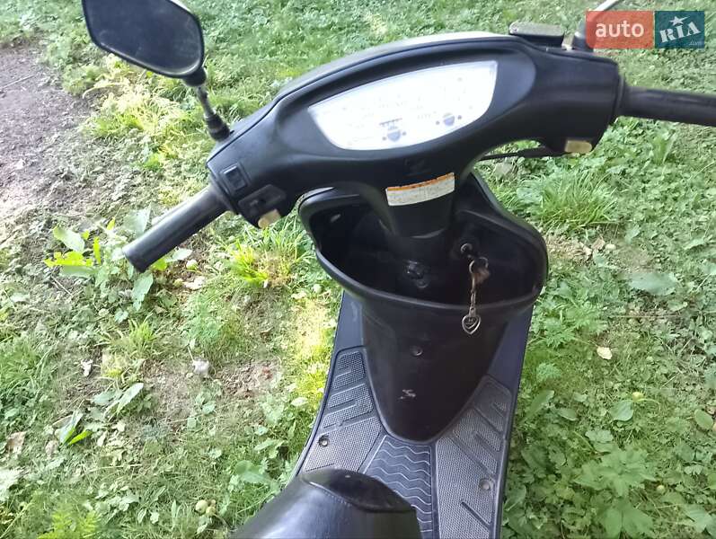 Мопеди Honda Dio AF-34 2004 в Великому Березному