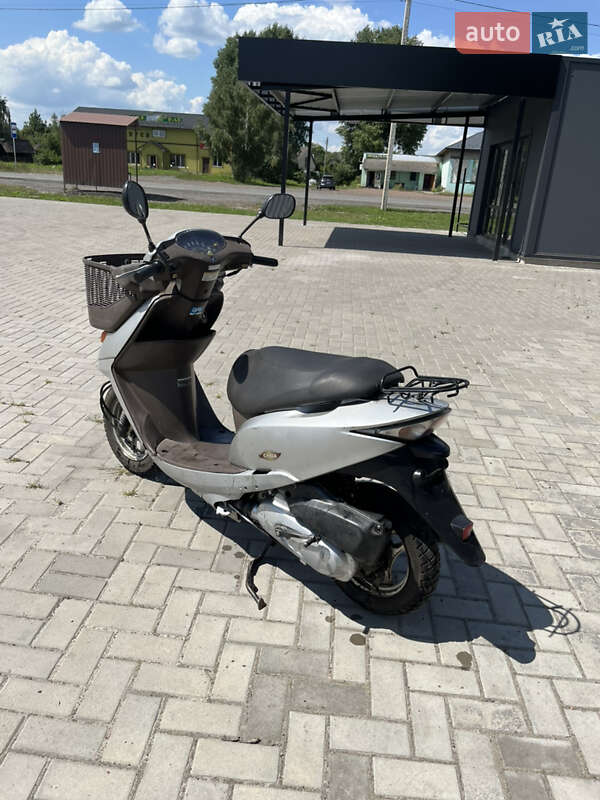 Мопеды Honda Dio AF-34 2004 в Шептицькому