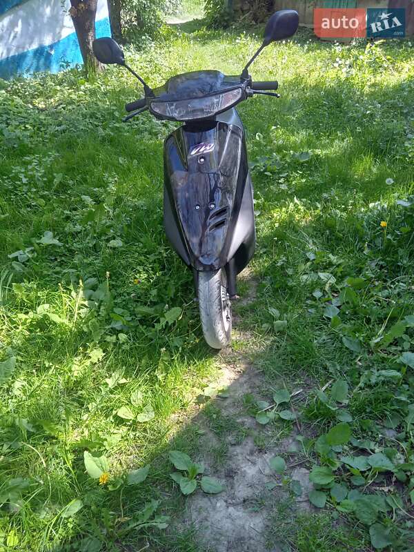 Мопеди Honda Dio AF-35 2004 в Кам'янець-Подільському