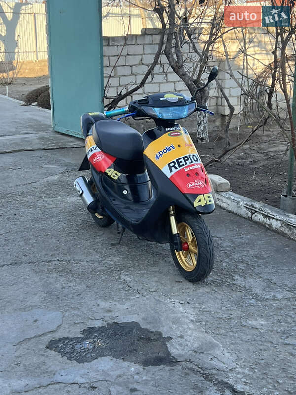 Мопеди Honda Dio AF-35 2004 в Вознесенську