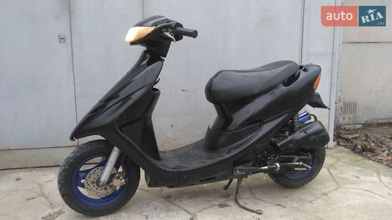 Скутер Honda Dio AF-35 2000 в Киеве фото 2 Скутер Honda Dio AF-35 2000 в Киеве