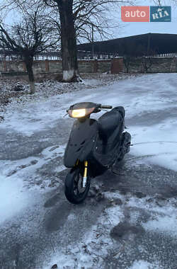 Мопеди Honda Dio AF-35 2004 в Новоукраїнці