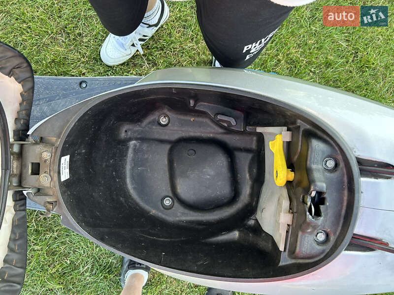 Скутер Honda Dio AF-56 2001 в Ивано-Франковске