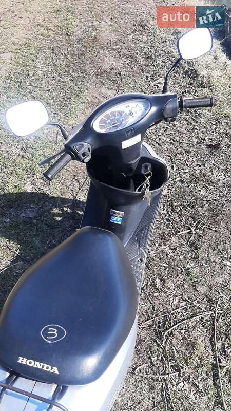 Скутер Honda Dio AF-56 2004 в Голованівську