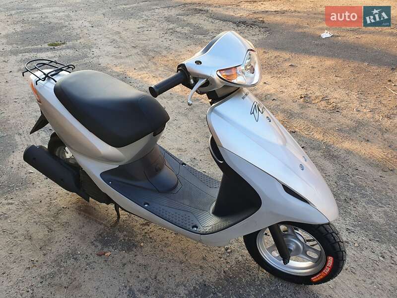 Скутер Honda Dio AF-56 2004 в Остер фото 5 Скутер Honda Dio AF-56 2004 в Остер