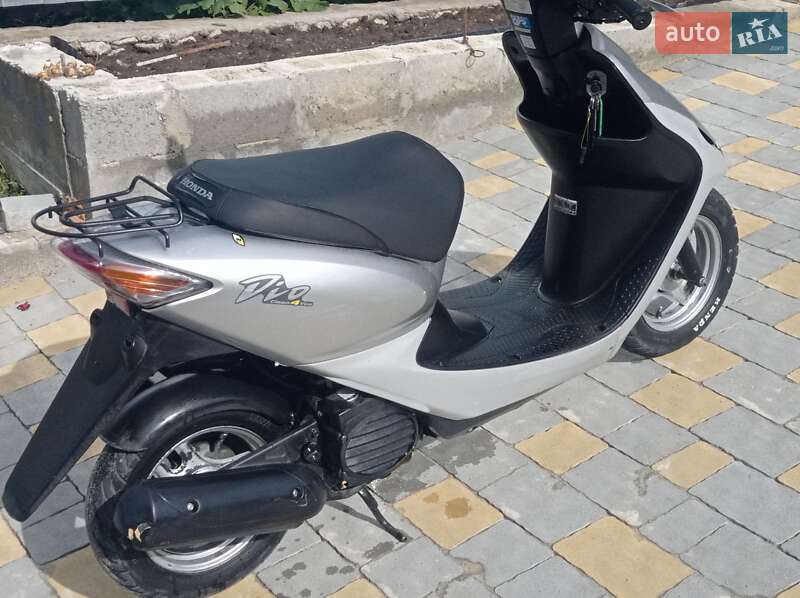 Вантажні моторолери, мотоцикли, скутери, мопеди Honda Dio AF-56 2004 в Тернополі