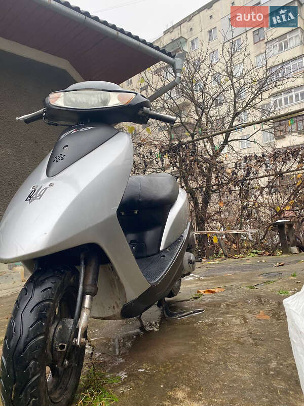 Скутер Honda Dio AF-62 2004 в Черновцах