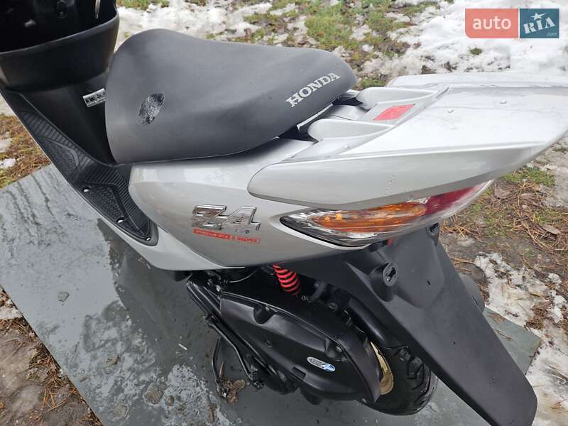 Скутер Honda Dio AF-63 2004 в Южноукраинске