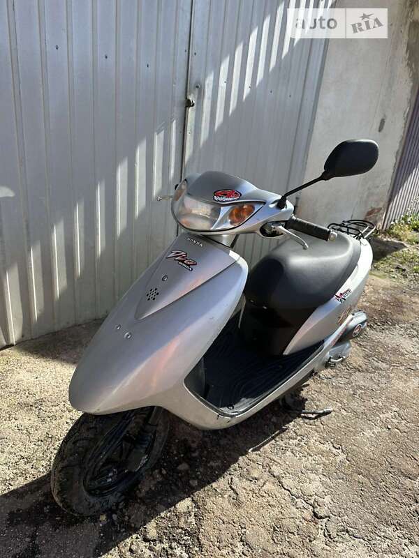 Грузовые мотороллеры, мотоциклы, скутеры, мопеды Honda Dio AF-68 2015 в Бережанах